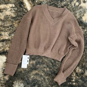 Sweater, pullover, brand new with tags, size medium